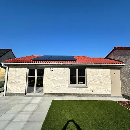 Holiday home With Terrace For 4 People, Cleaning Included Koksijde